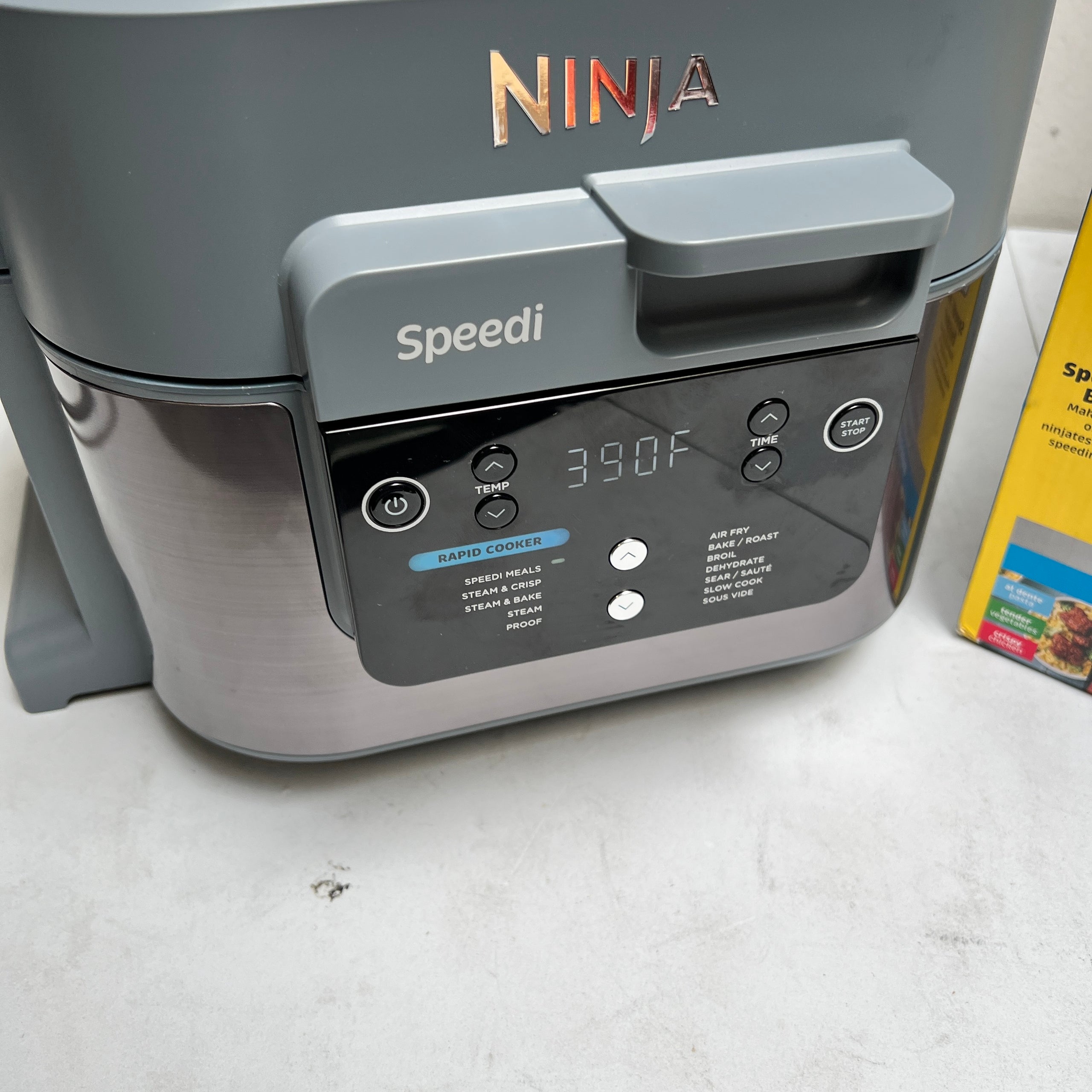 SEE NOTES Ninja SF301 Speedi Rapid Cooker Air Fryer 6 Quart Capacity 12 in  1 622356590730